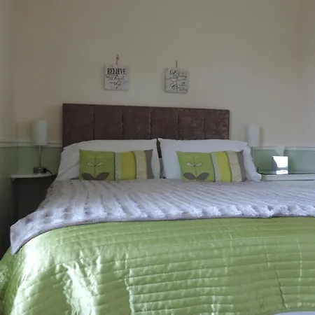 Bed & Breakfast The Gables 4*