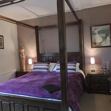 The Gables Bed & Breakfast St Austell