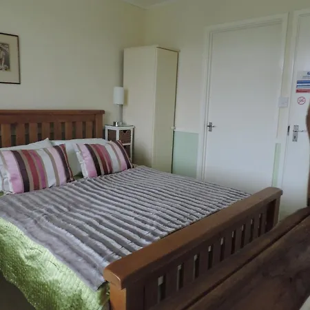 Bed & Breakfast The Gables 4*